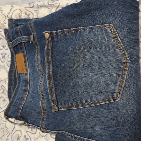 Judy Blue jeans - Picture 2 of 5